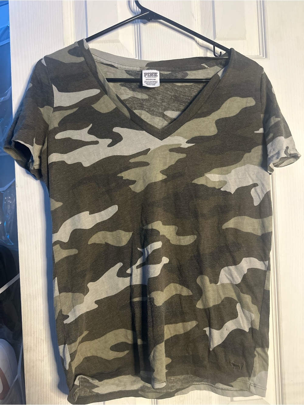 PINK Victoria's Secret Camo V-Neck Tee — Olive & Khaki